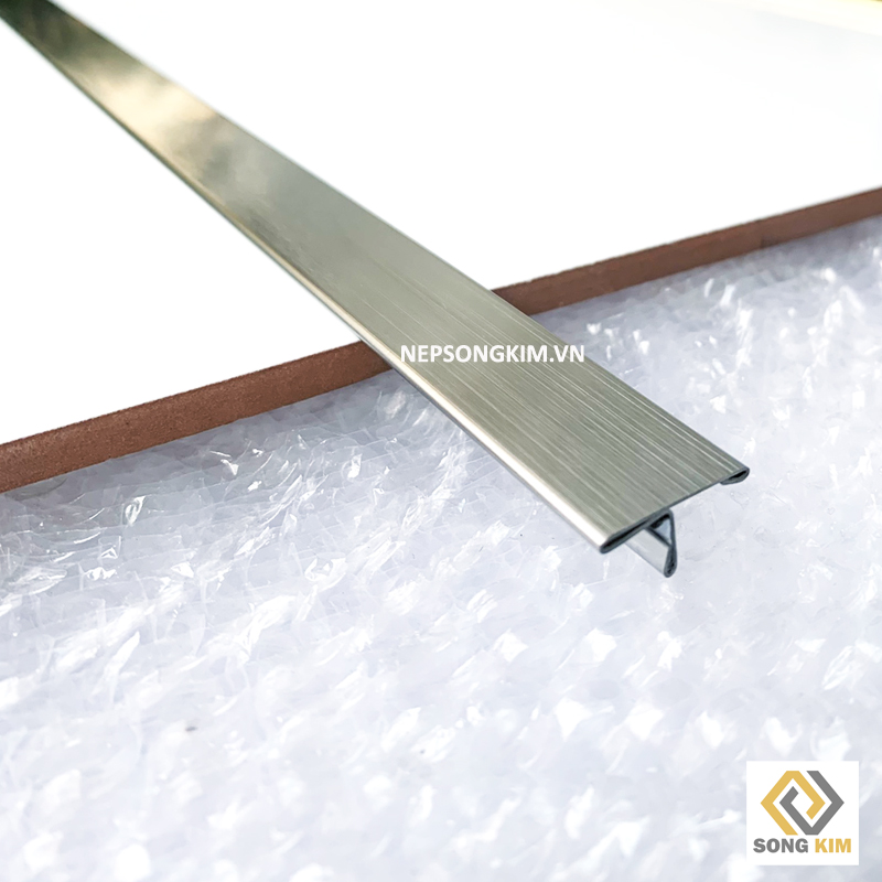 Nẹp Inox T20 Bạc Xước