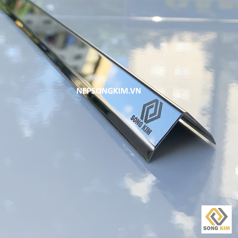 Nẹp Inox V20 Bạc Bóng