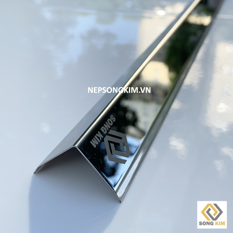 Nẹp Inox V25 Bạc Bóng