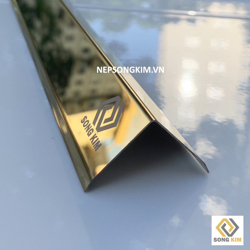 Nẹp Inox V30 Vàng Bóng
