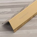 nep inox chữ V vàng bóng 20x20
